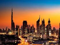 DUBAI  S IZLETOM U ABU DHABI - 6 dana